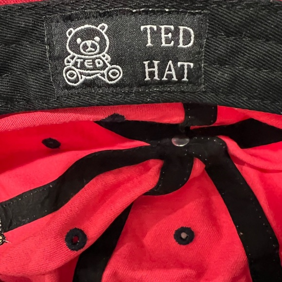 Teddy Fresh Red Ted Hat - RARE, Original Autumn 2017 Collection - Picture 5 of 8